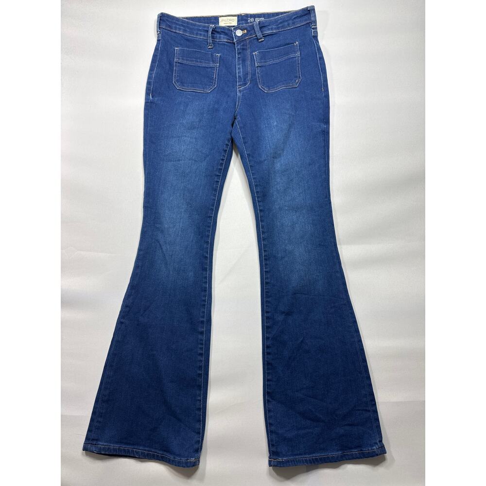 Pilcro Women's Patch Pocket Flare Leg Blue Denim Jeans - Size 28 (30x31)